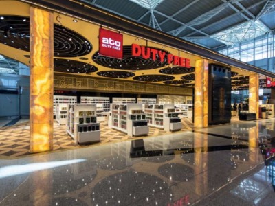 PRINCE MOHAMED BIN ADBULHAZIZ ULUSLARARASI HAVALİMANI DUTY FREE MAĞAZALARI  <br> <span class="location">MEDİNE, SUUDİ ARABİSTAN</span>