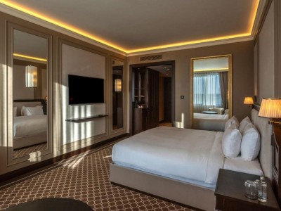 GOLDEN EYE HOTEL ROOMS & CORRIDORS  <br> <span class="location">SVILENGRAD , BULGARİSTAN</span>